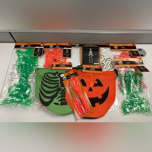 Halloween Bundle | Glow Skeletons, Candy Buckets & Carving Kit | NWT